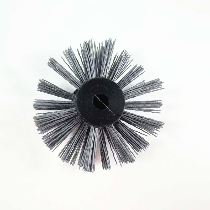 POM Core Carbon Abrasive Nylon Pipe Coating Cleaning Brush For Industrial Cleaning