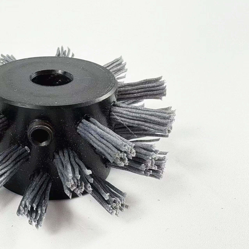 Corrosion Resistant Carbon Coating Application Brush For Pipe Rehabilitation