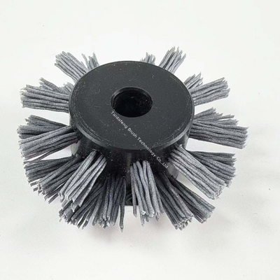 Bàn chải cọ nylon carbon mài mòn để loại bỏ gỉ và sơn trên ống